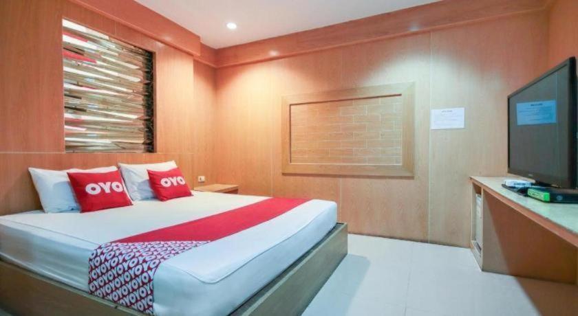 Hotel Oyo 1172 Goodnight 3*
