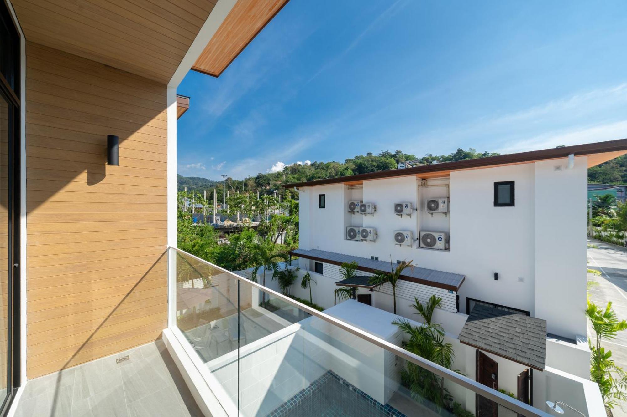 Goldena Twin Private Pool