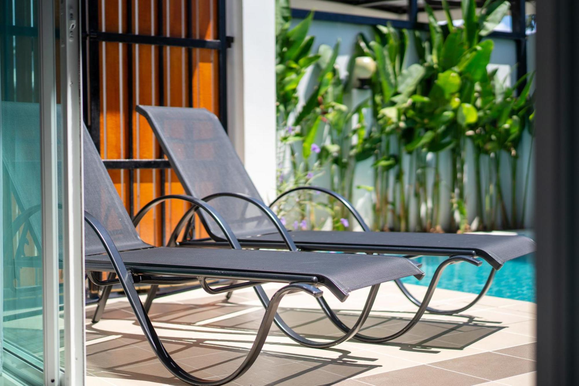 Family With Private Swimming Pool Phuket Ban Riang