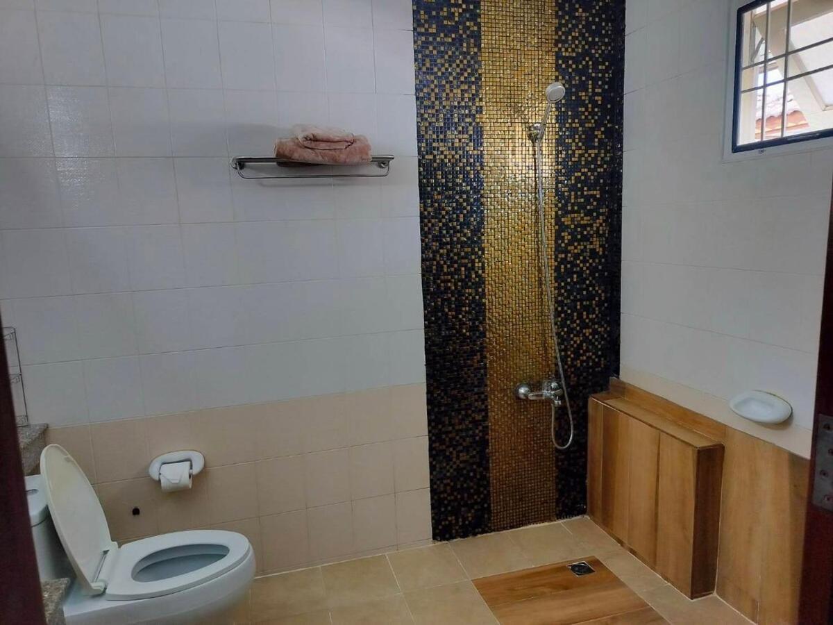 3 Bedrooms - 2 Floor With Garden In Prime Location Holiday home Thalang