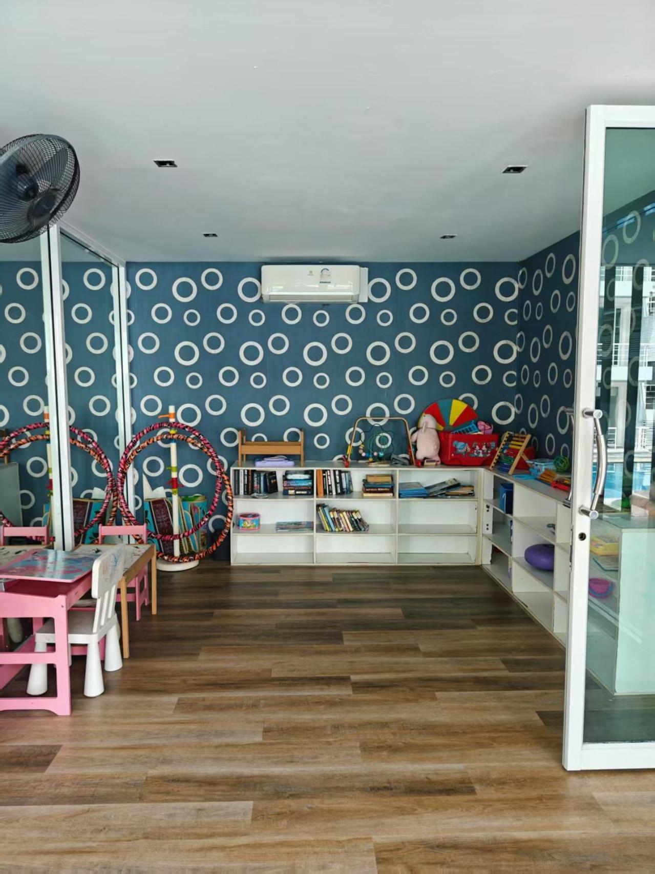 Natural Modern Apartmenthigh Speed Wifibig Living Appartement