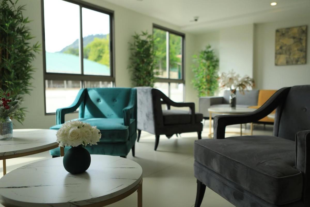 Apartment Near The Sea 601