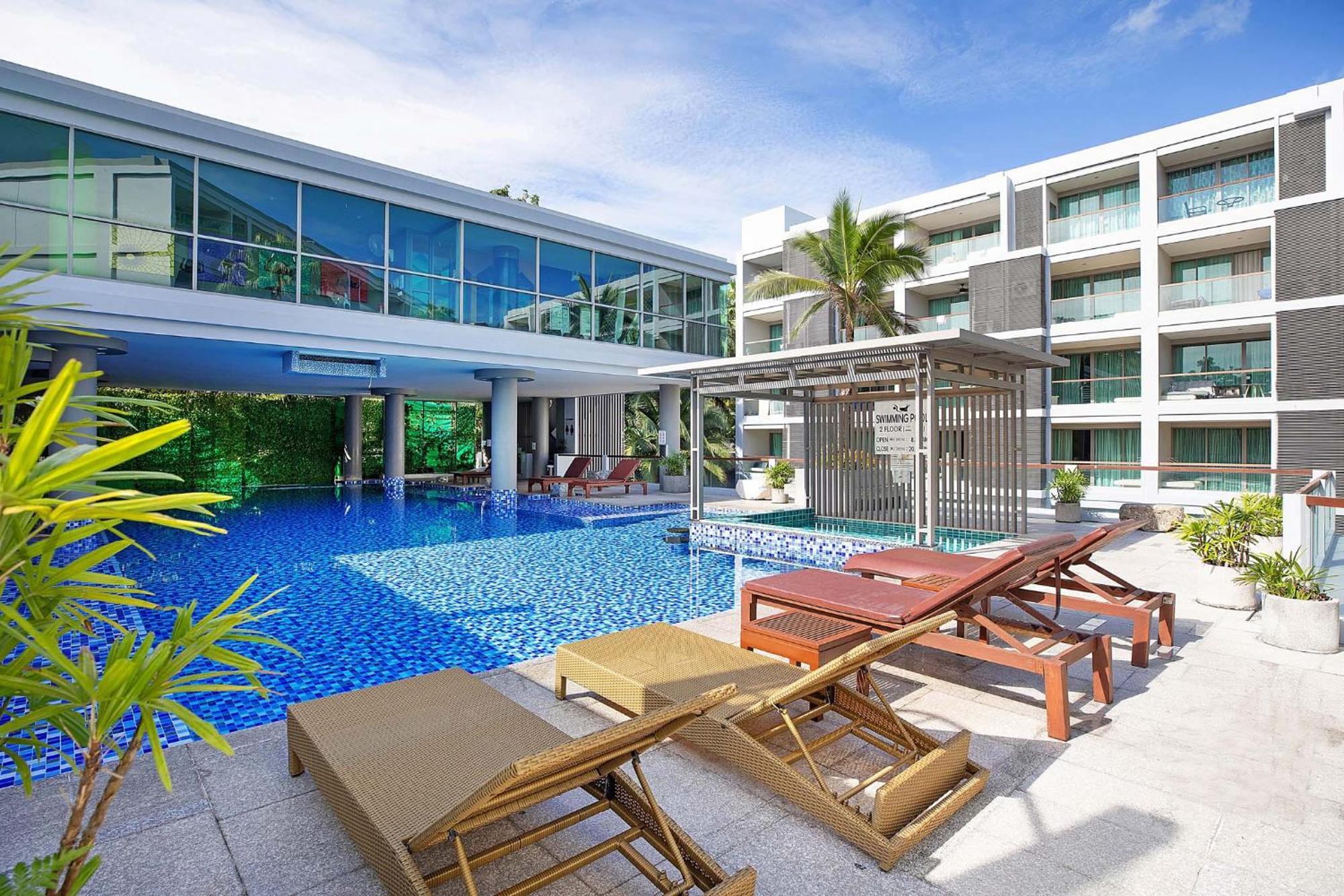 Stylish Stay, Quiet Vibe - Regent B411, Near Bangtao Apartment