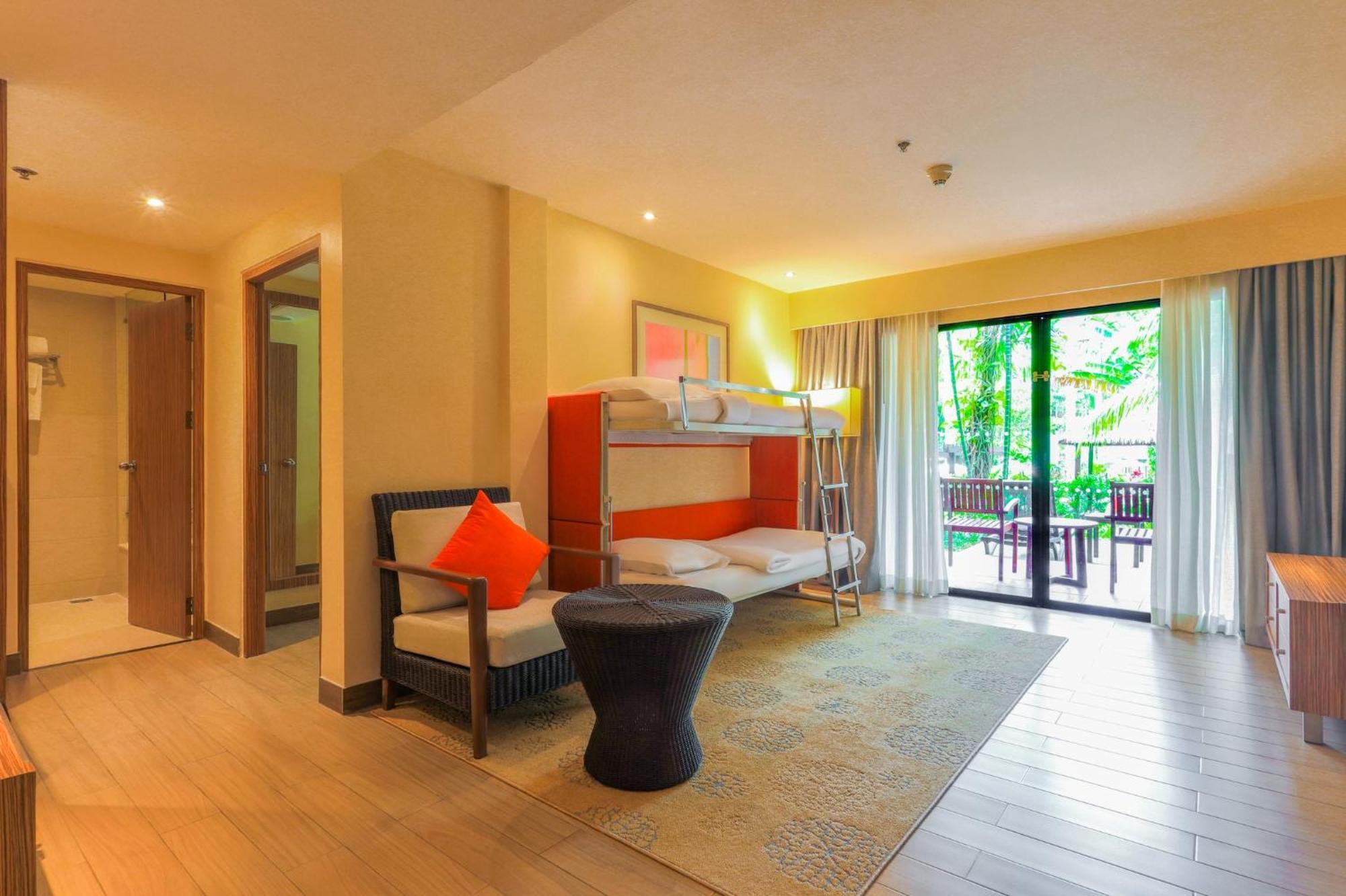 Phuket By Ihg Hotel Surin Beach (Phuket)