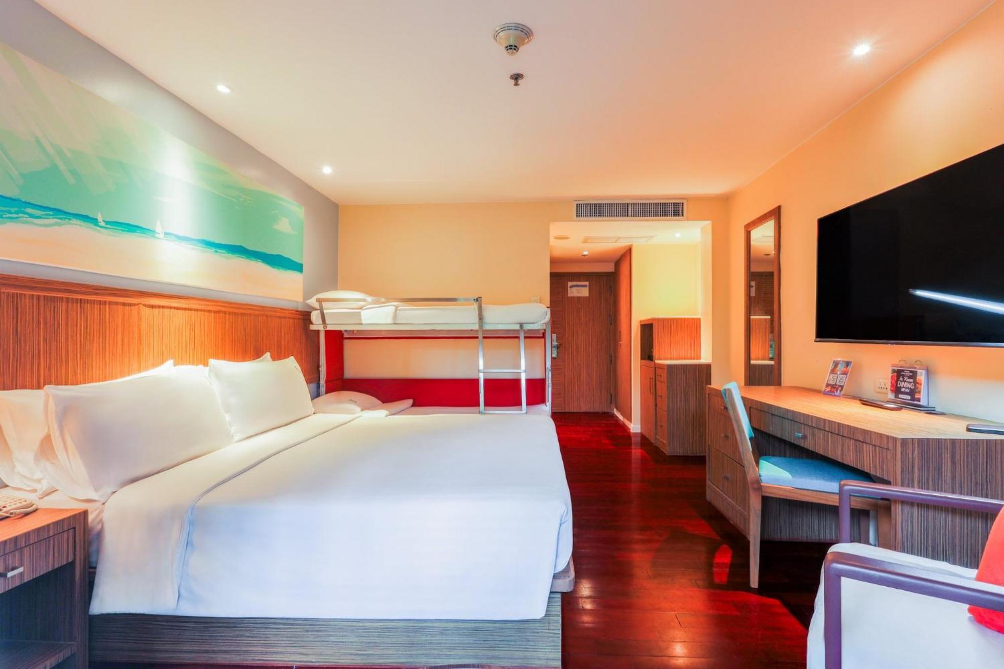 Phuket By Ihg Surin Beach (Phuket)