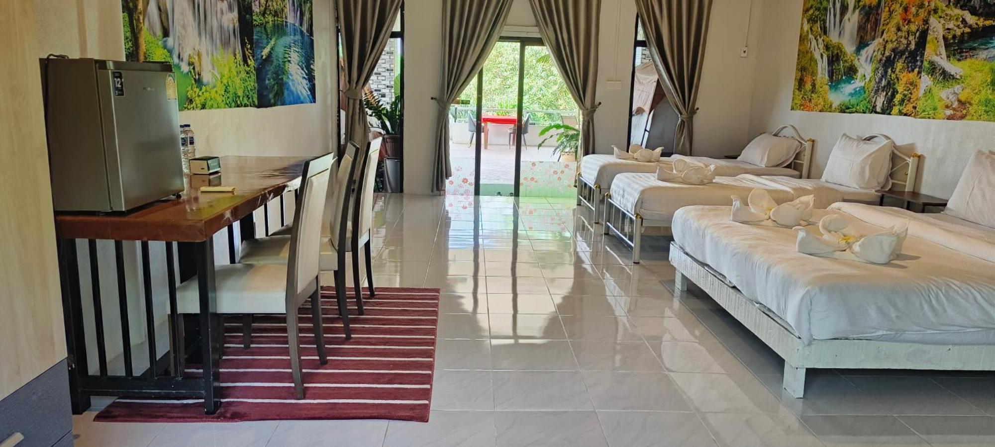 Batikseafood Airport & Accommodatie bij particulieren