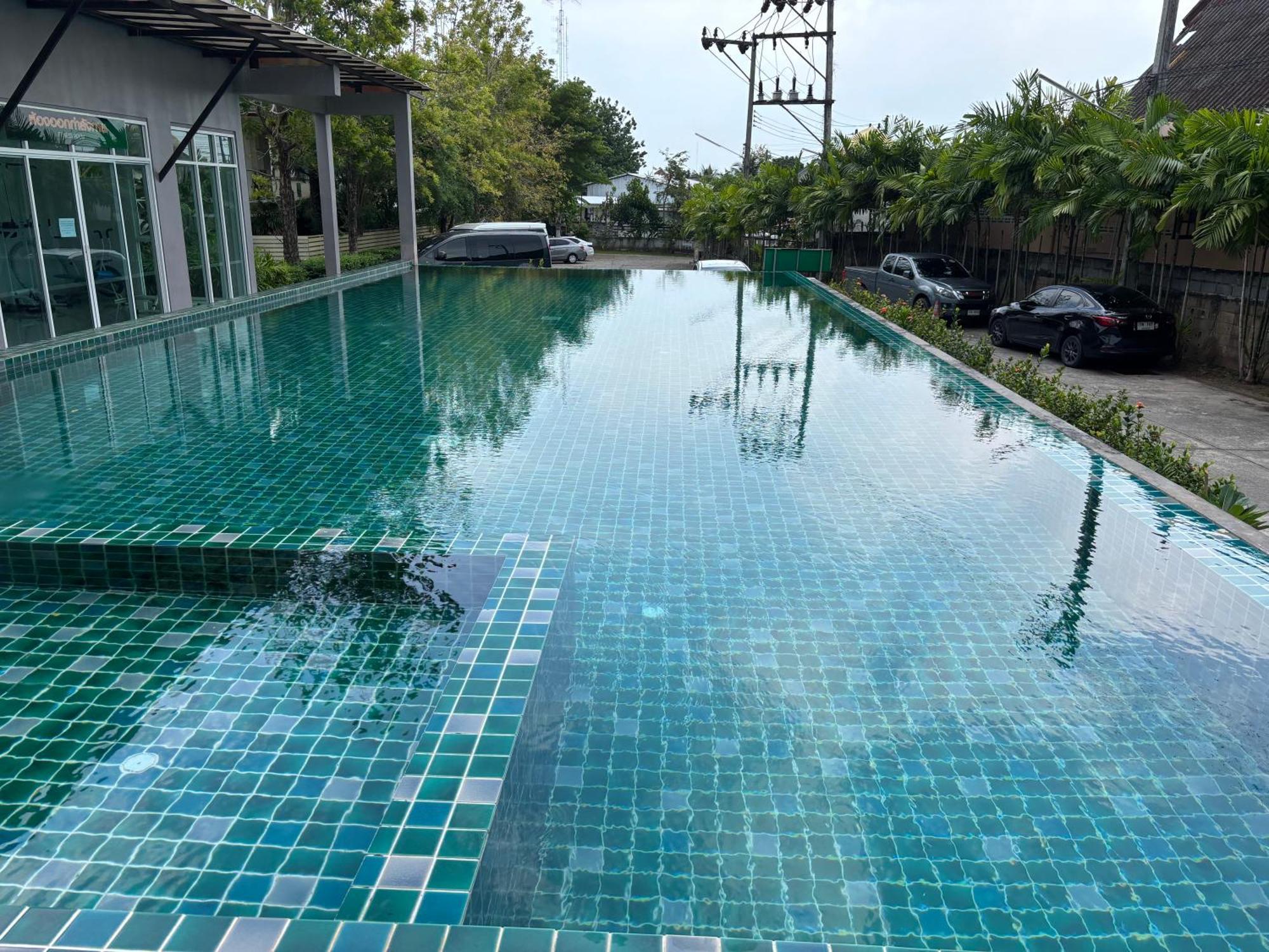 Naka Condon-13免费高速上网免费停车位 Phuket