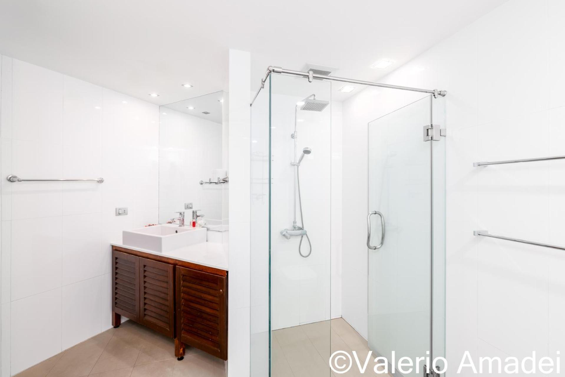 Apartment Kb By Phr *