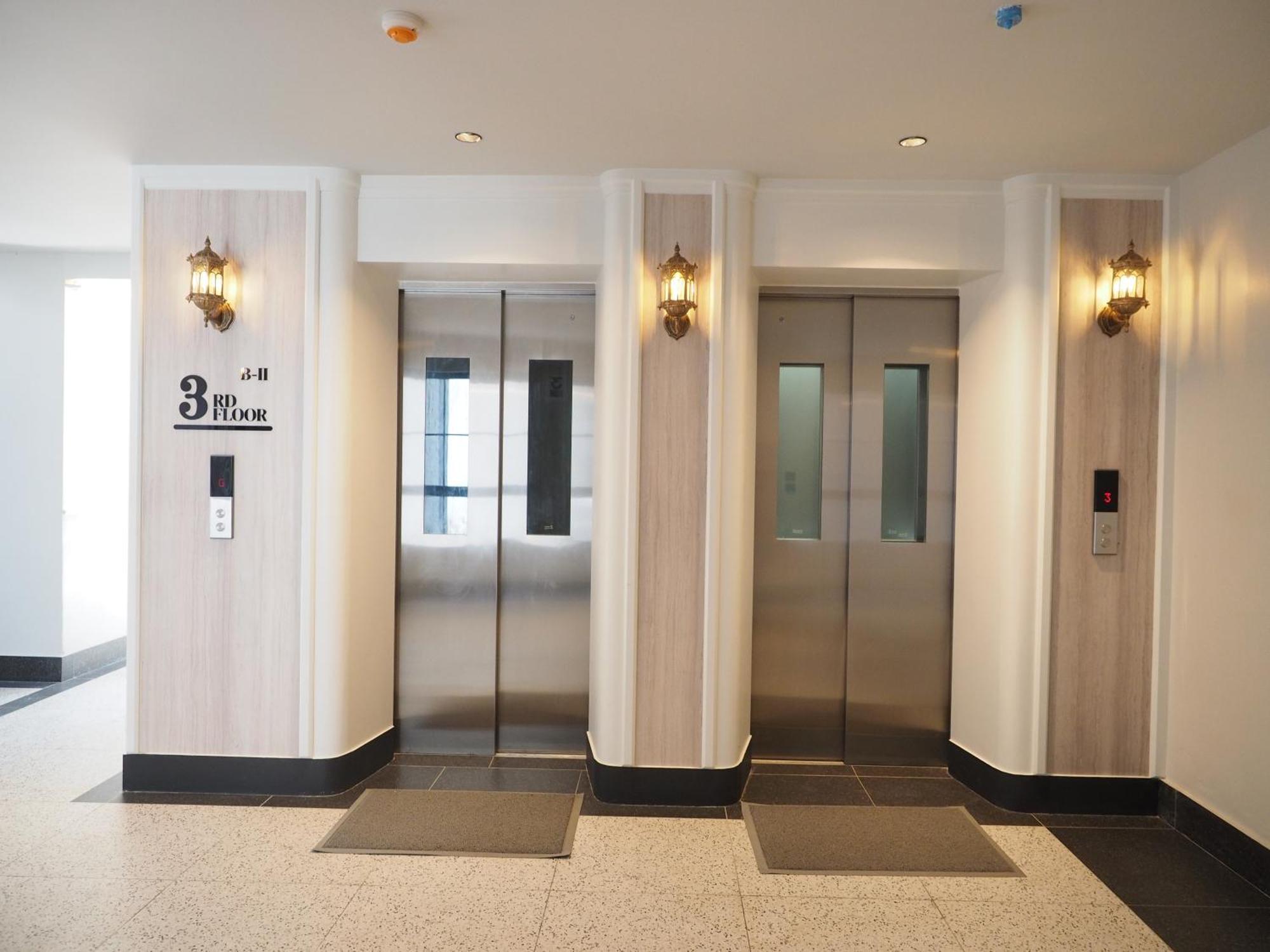 Hotel Chateau Du Village 4*