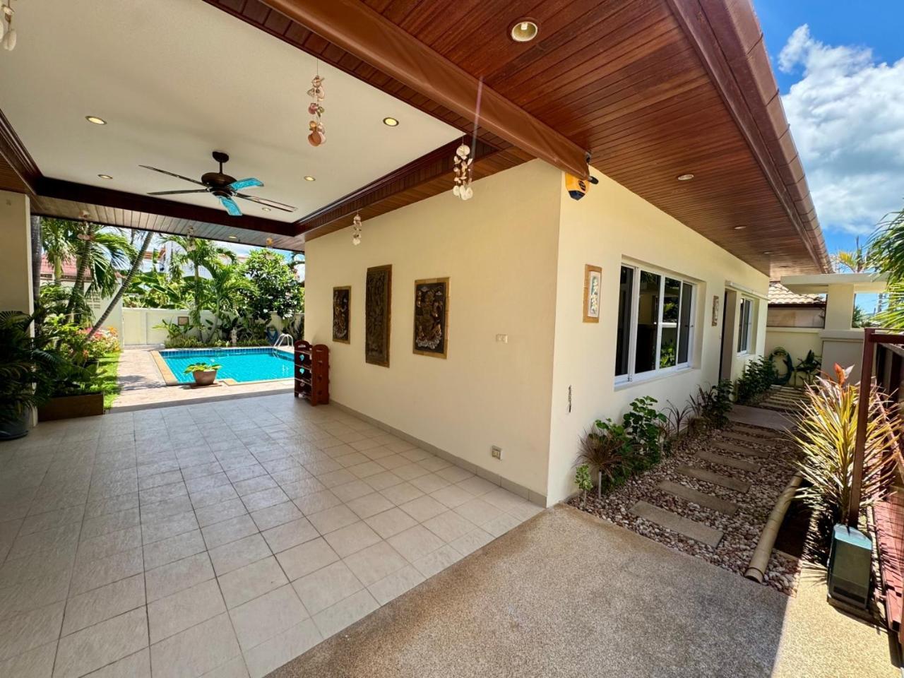 Villa Angie By G Estate Phuket *