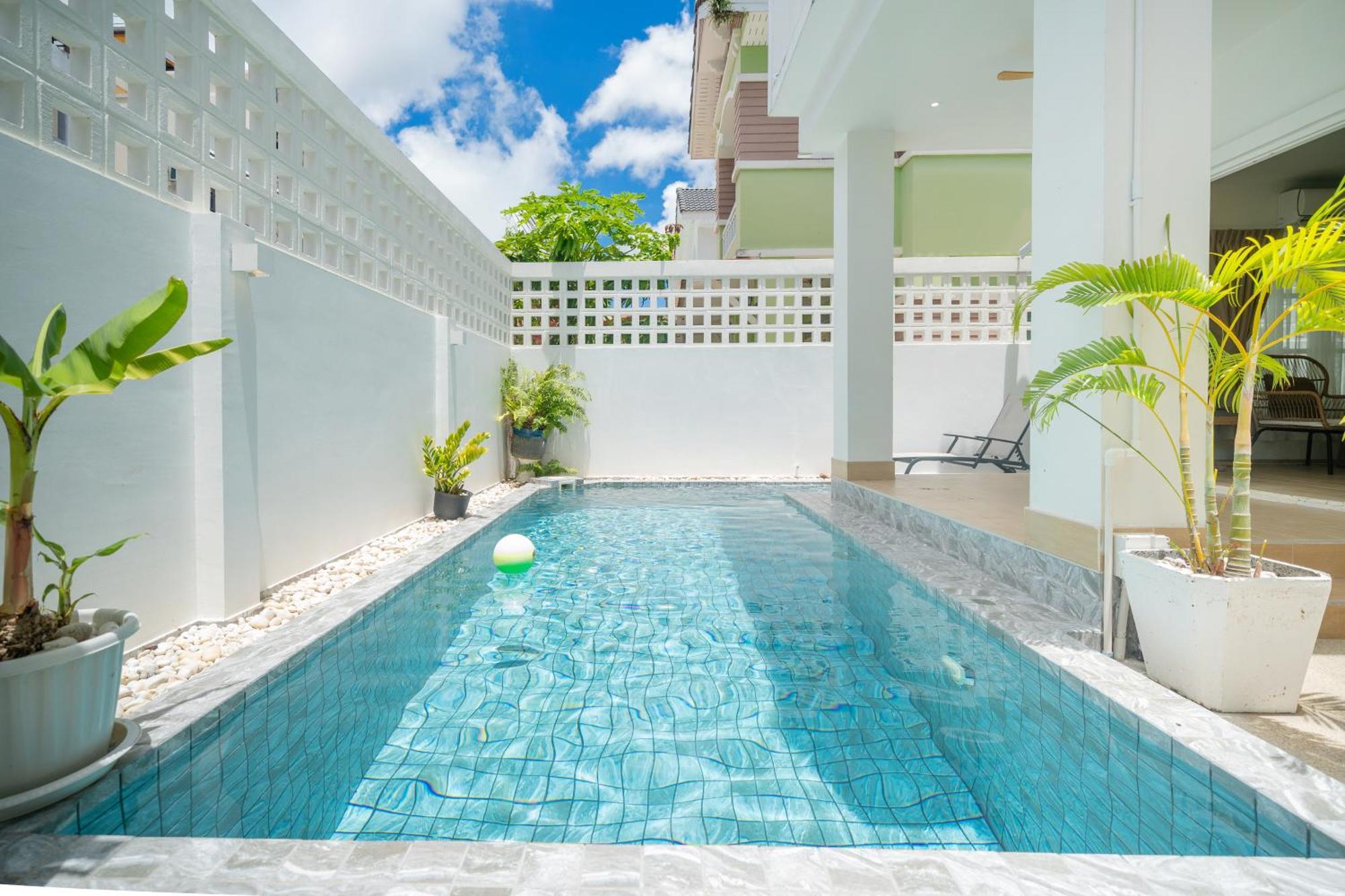 Happiness Pool Phuket 154