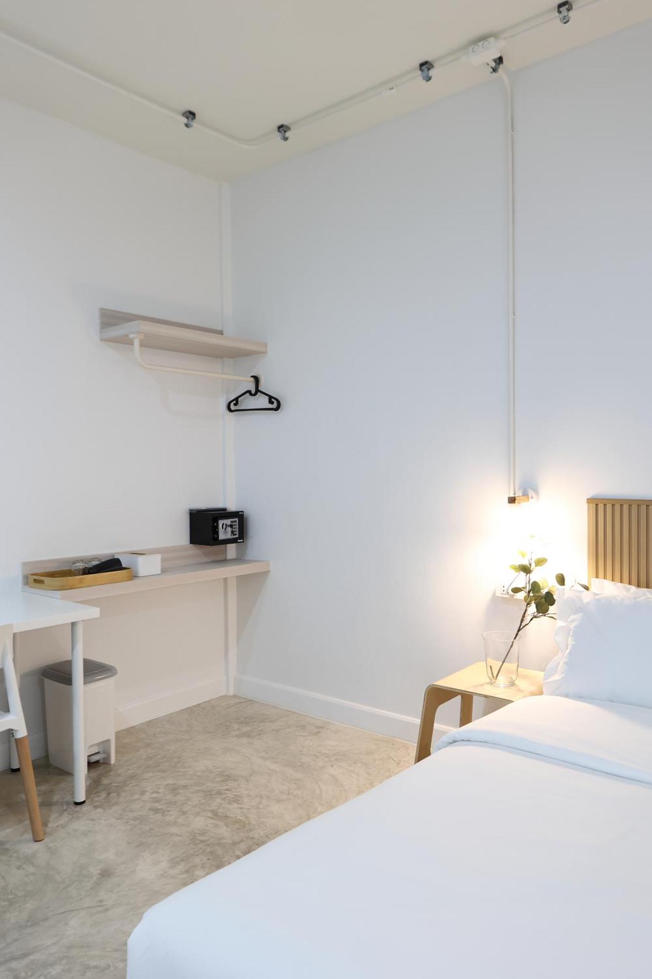 Hotel Lfour Phuket