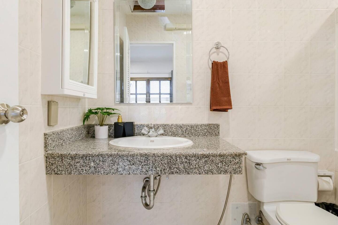 Villa 2 Bed Townhouse, Location, *