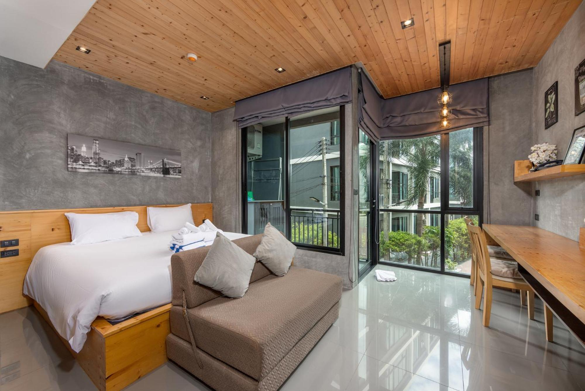 Relife Sol 2 Min To Nai Harn Apartment