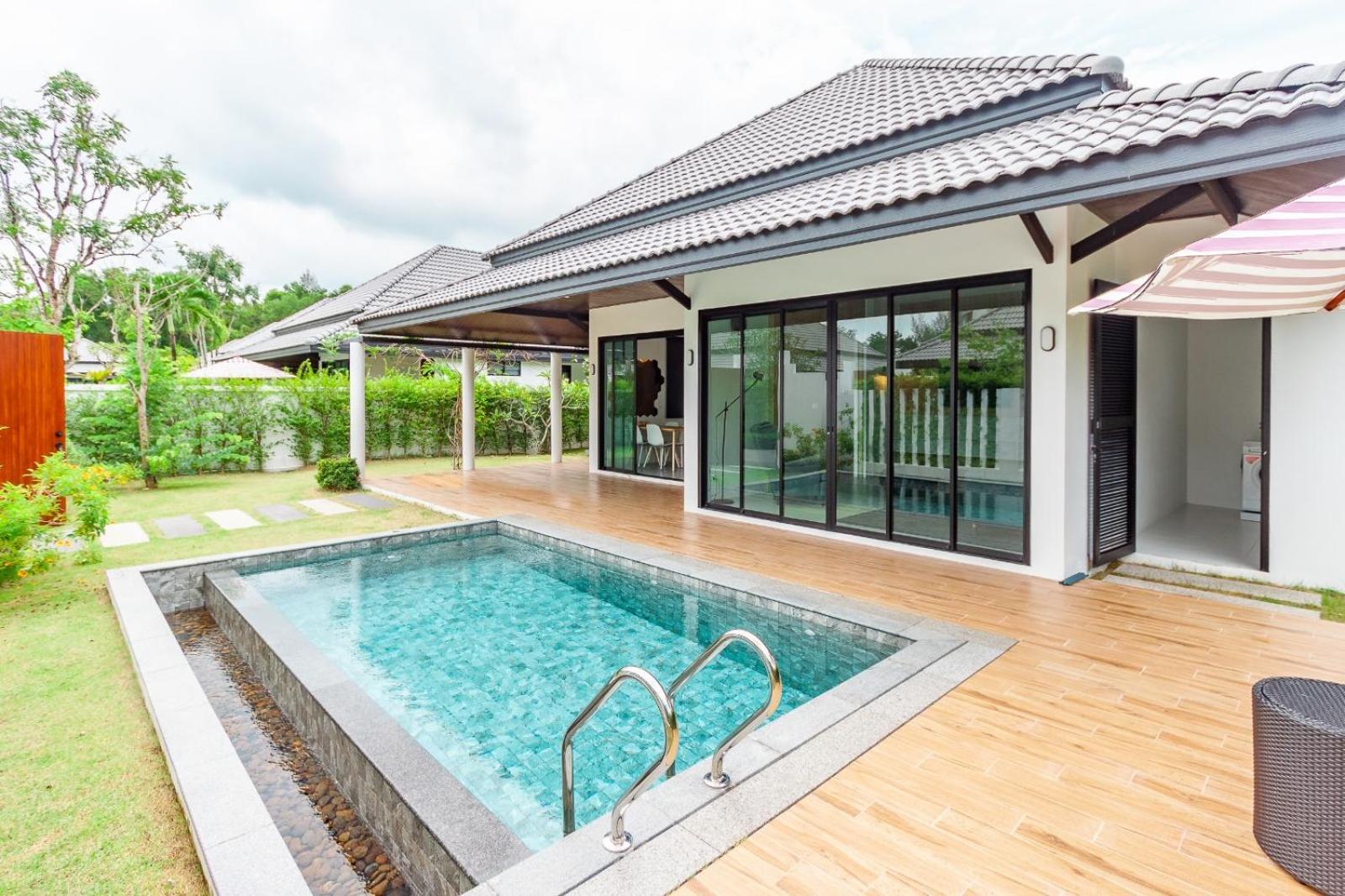 Bangtao Walk By Taan Holiday home *
