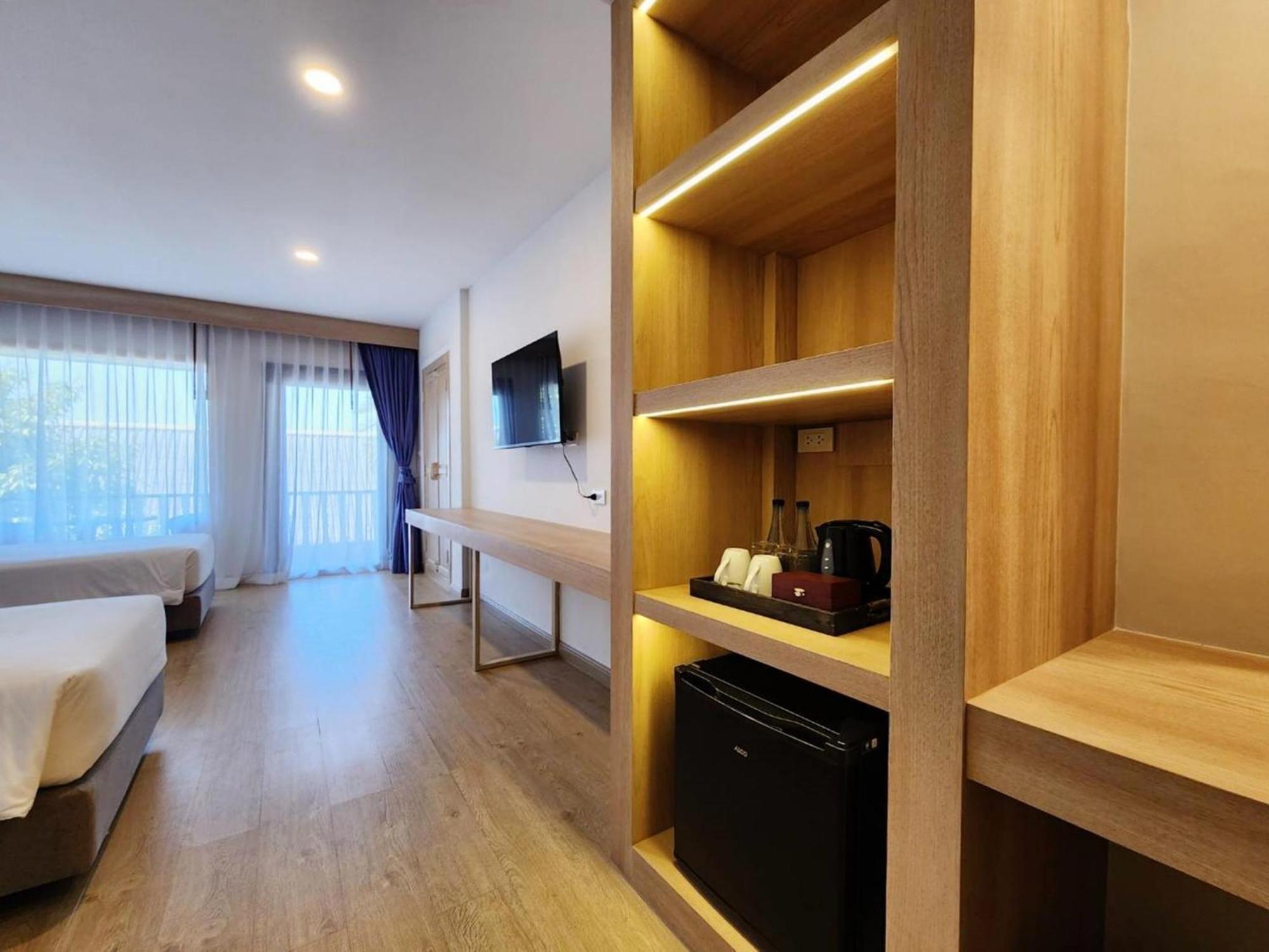 Namaka 5* Pantai Kamala