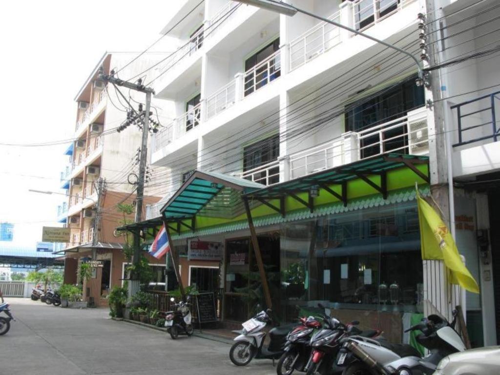 Triple Rund Place 2* Patong