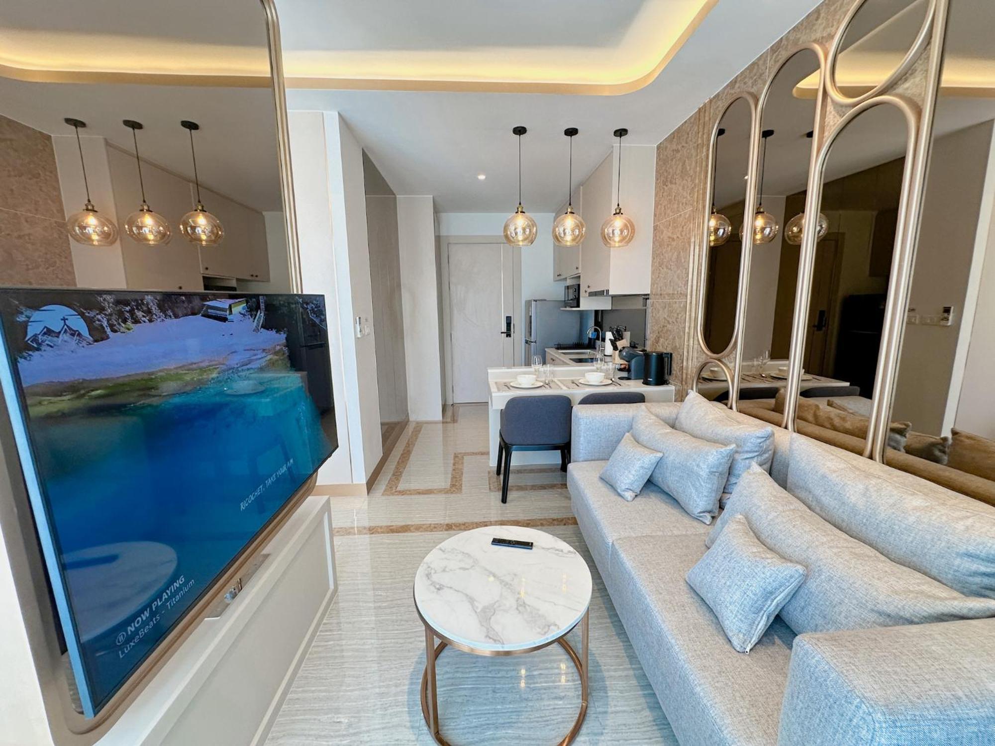 Bellevue Lagoon Bang Tao Phuket Apartment
