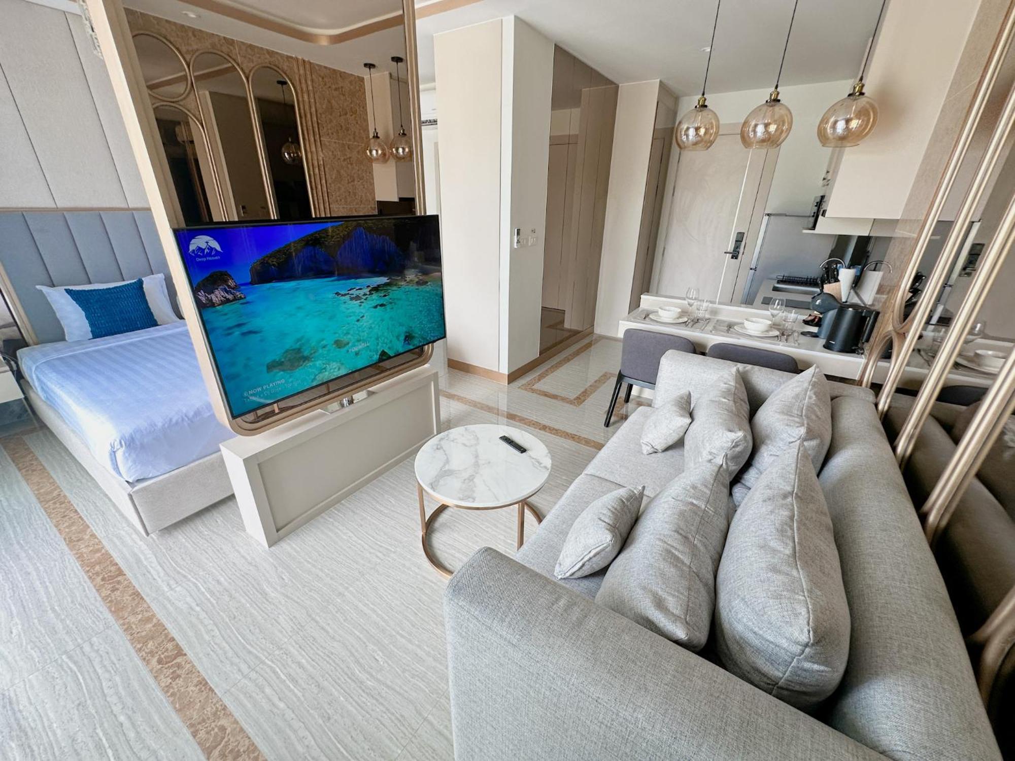 Bellevue Lagoon Bang Tao Phuket