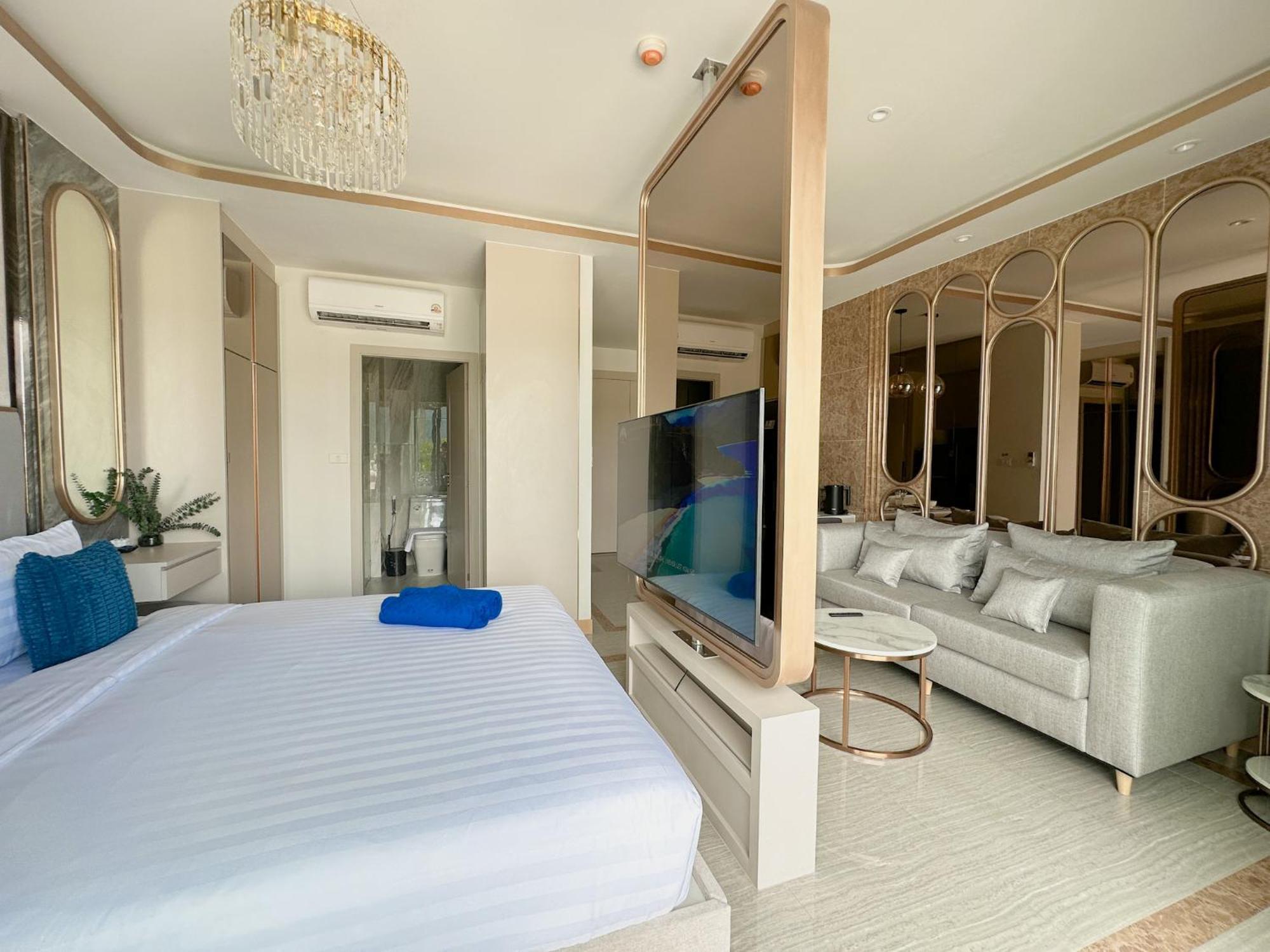 Bellevue Lagoon Bang Tao Phuket