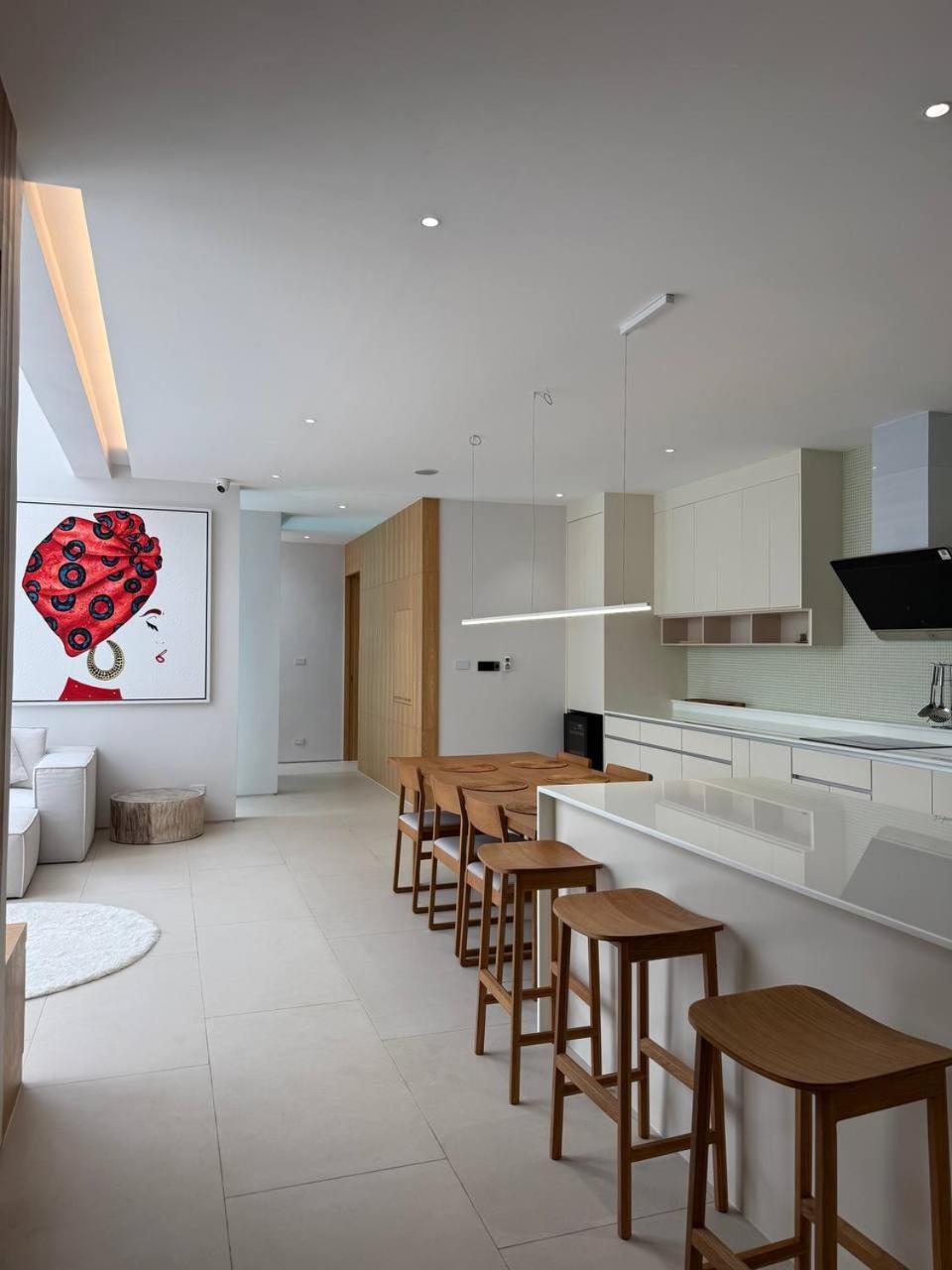 Luxpride Villa *