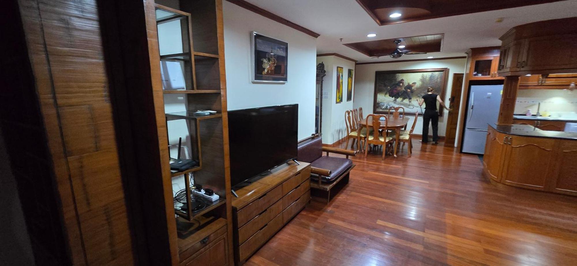 Apartment Tower Natural Teak Wood 2025
