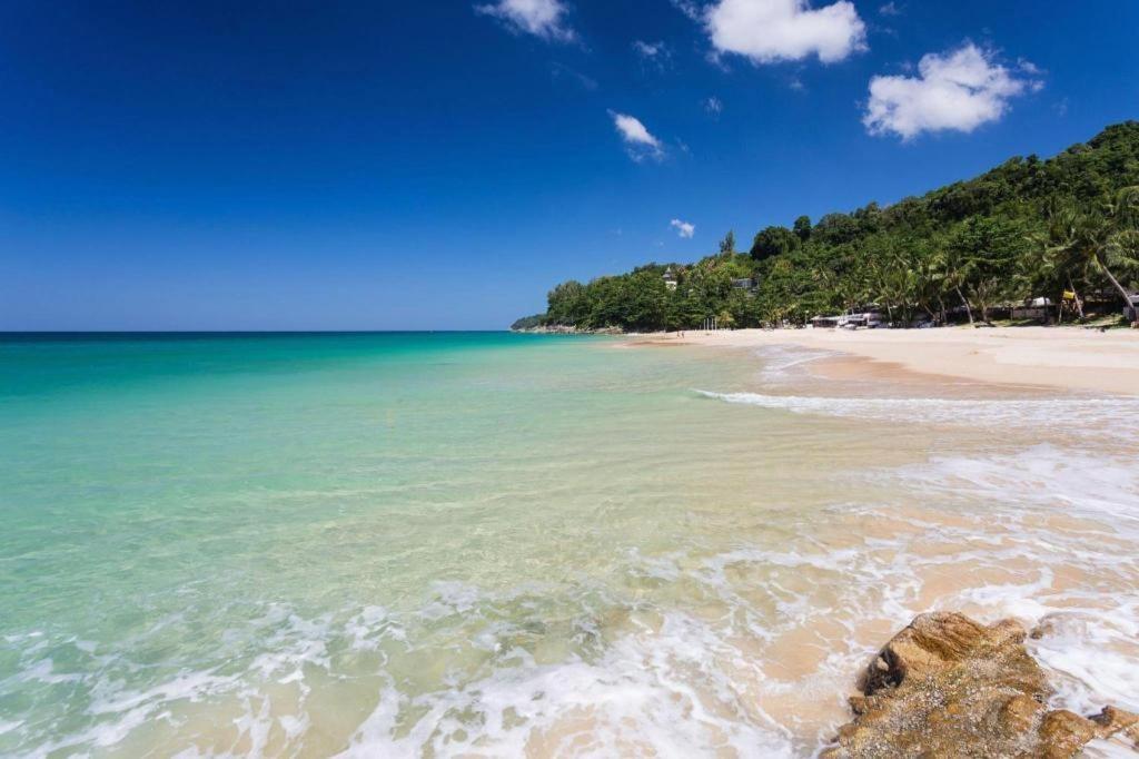 Near (adults Only) * Bang Tao Beach (Phuket)