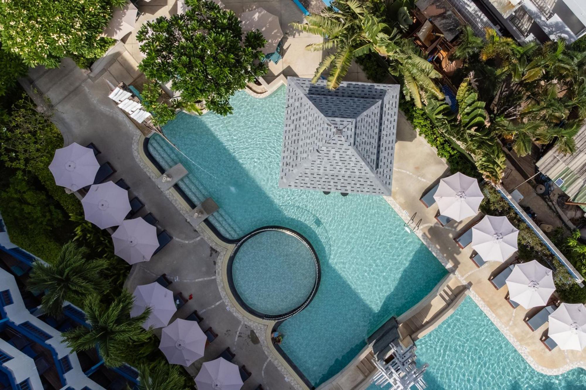 Phuket Island View - Sha Extra 4*
