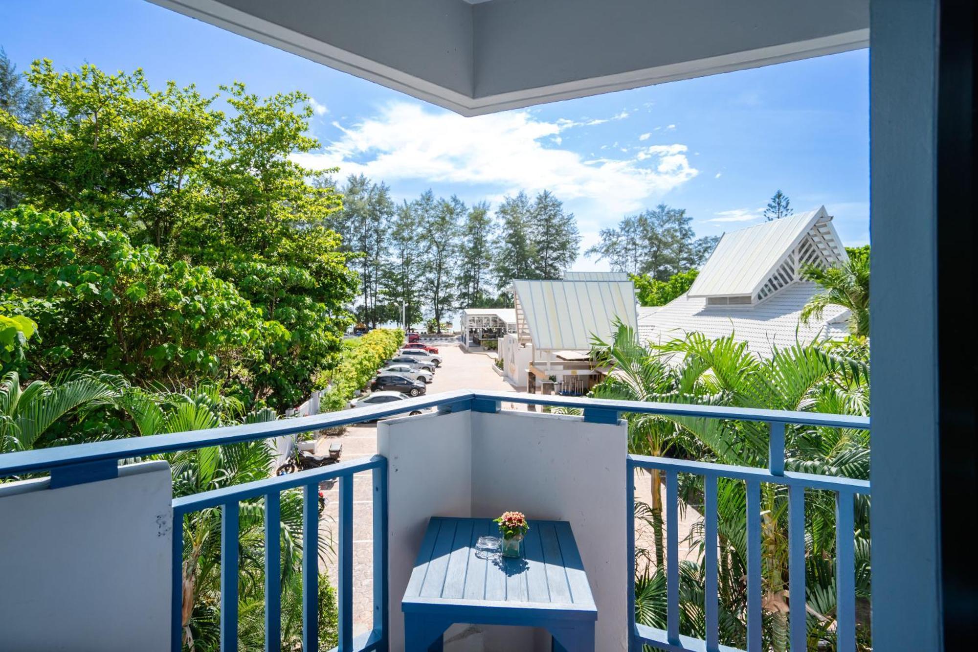 Phuket Island View - Sha Extra Resort Karon