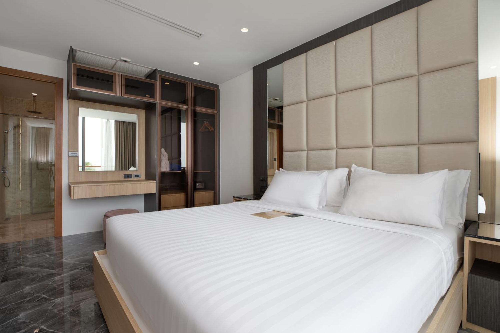 Elite Atoll Serviced Phuket 4*