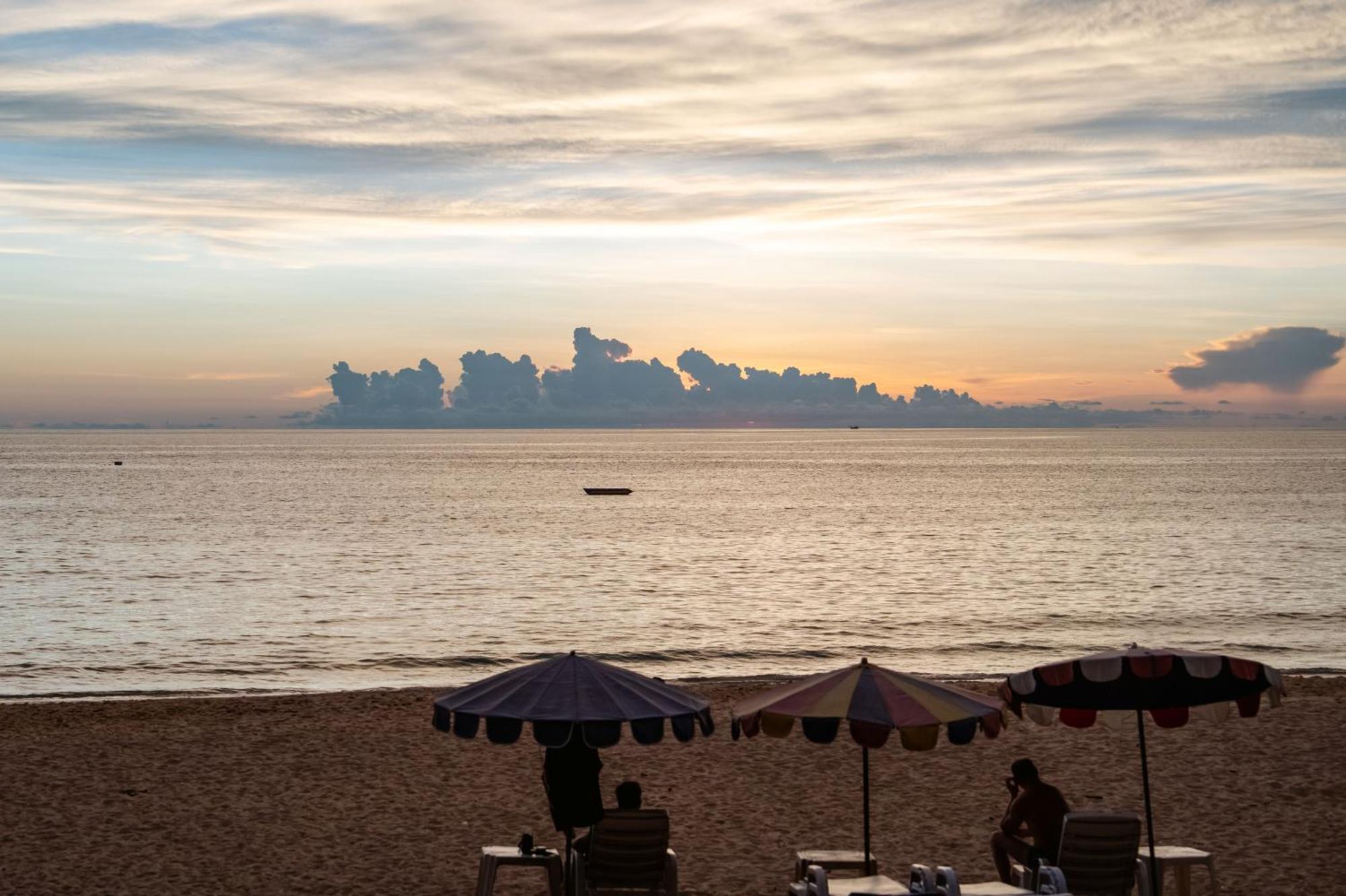 Resort Phuket Island View - Sha Extra 4*