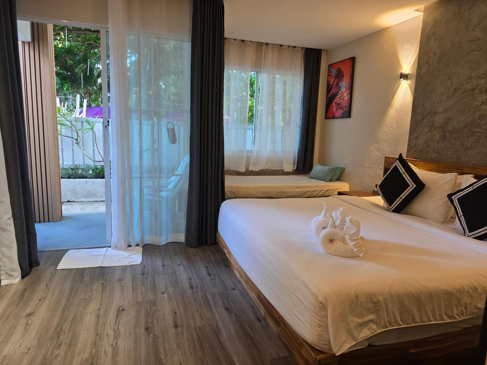 Tt Naiyang Phuket