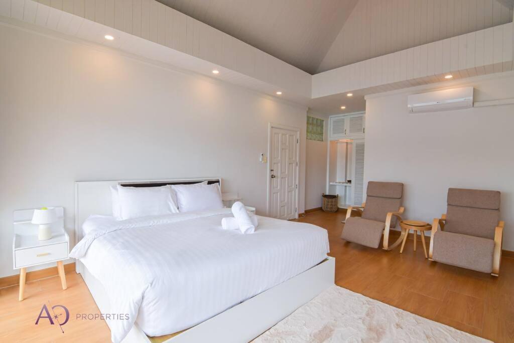 By The Sea 2bedroom Villa *