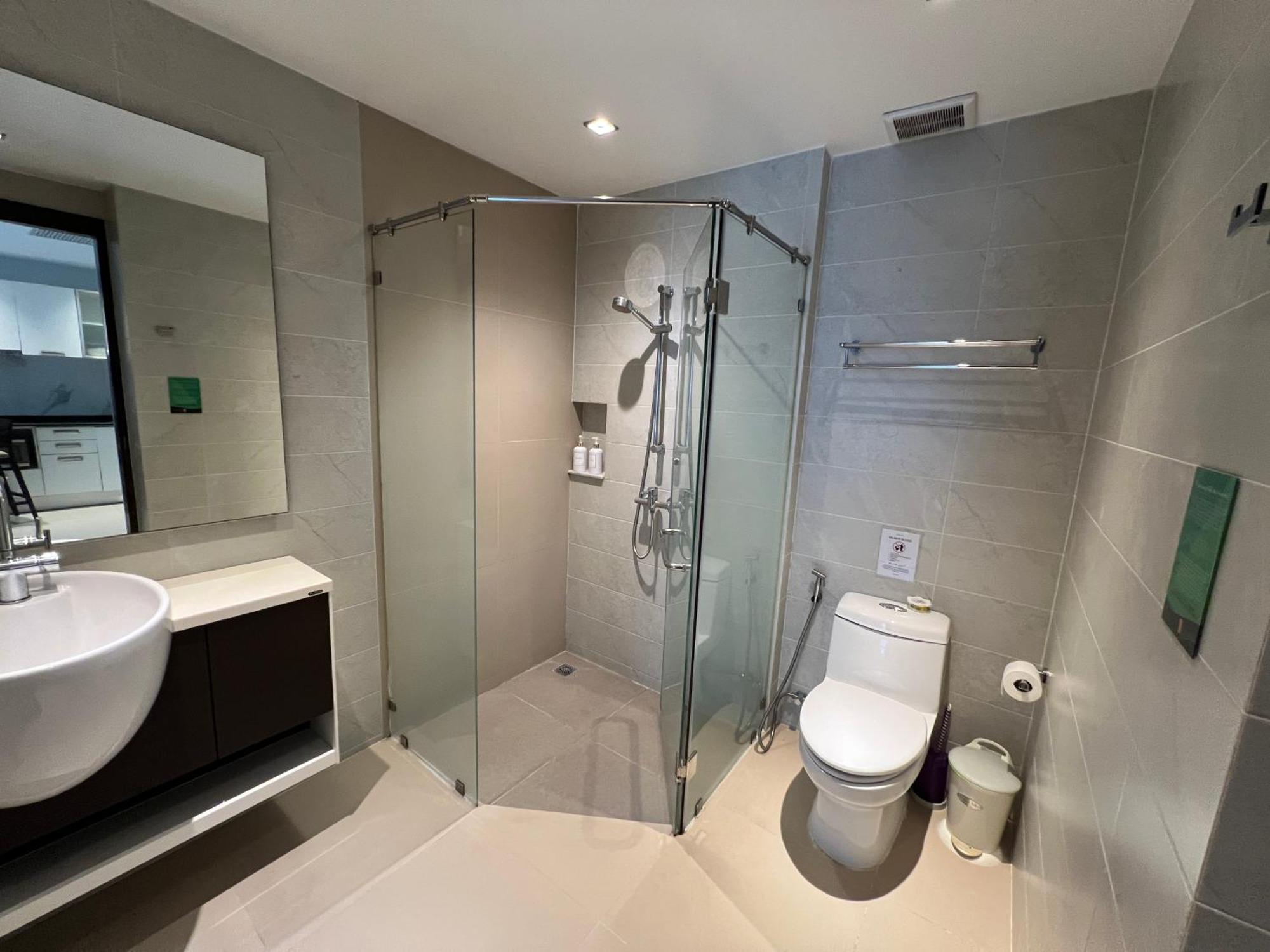 Emerald Terrace Condo 52-The Award 1 Bed Pool View Gem By Psr *