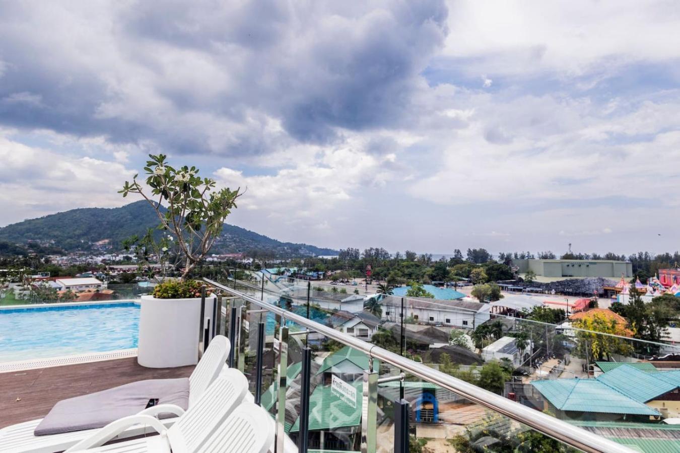 Apartment Cozy 1-bd On Kamala Beach