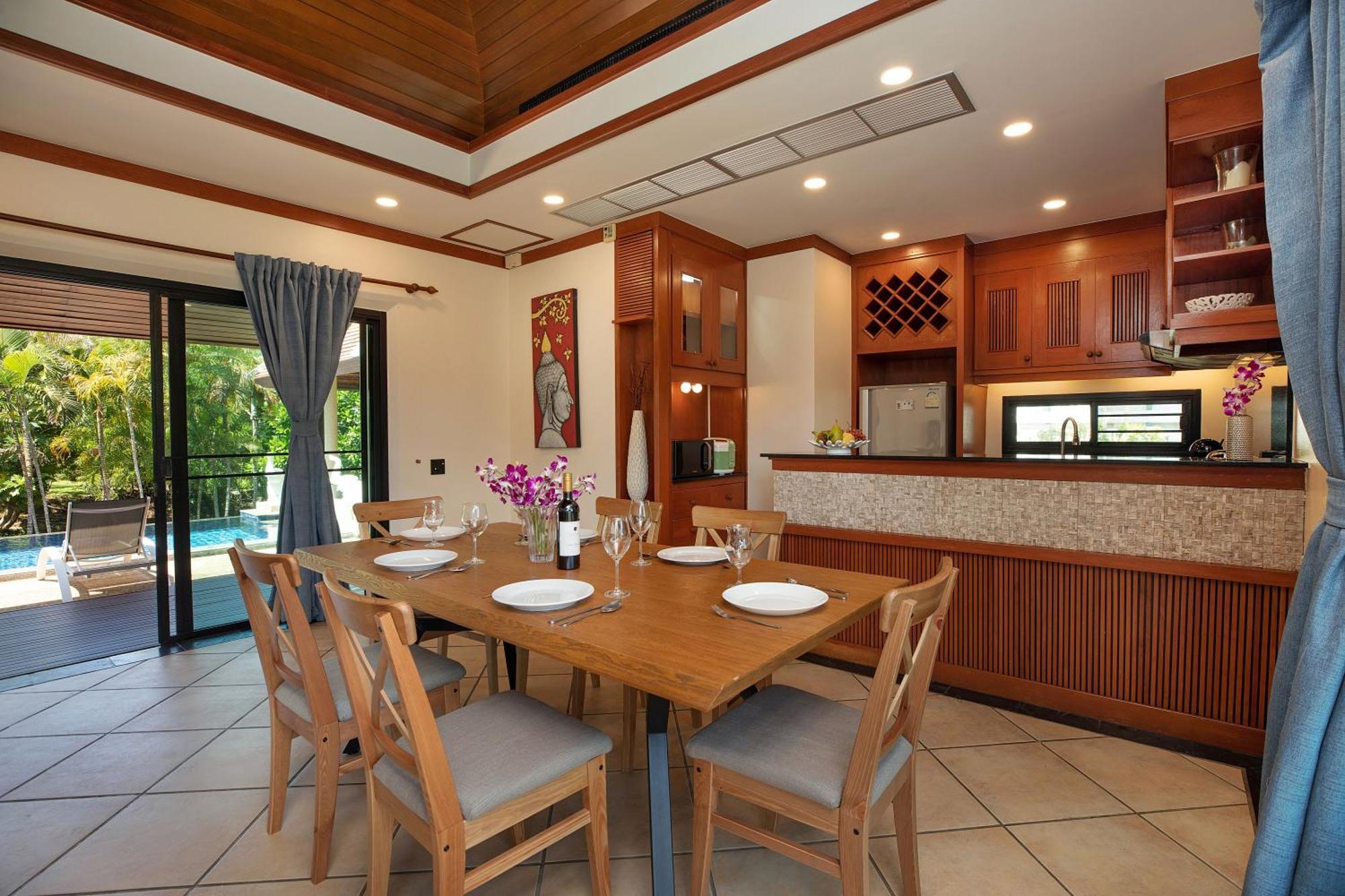 Tropical Living At 3br Pool Bianca, Baan Bua Luxury Estate, Nai Harn Villa *