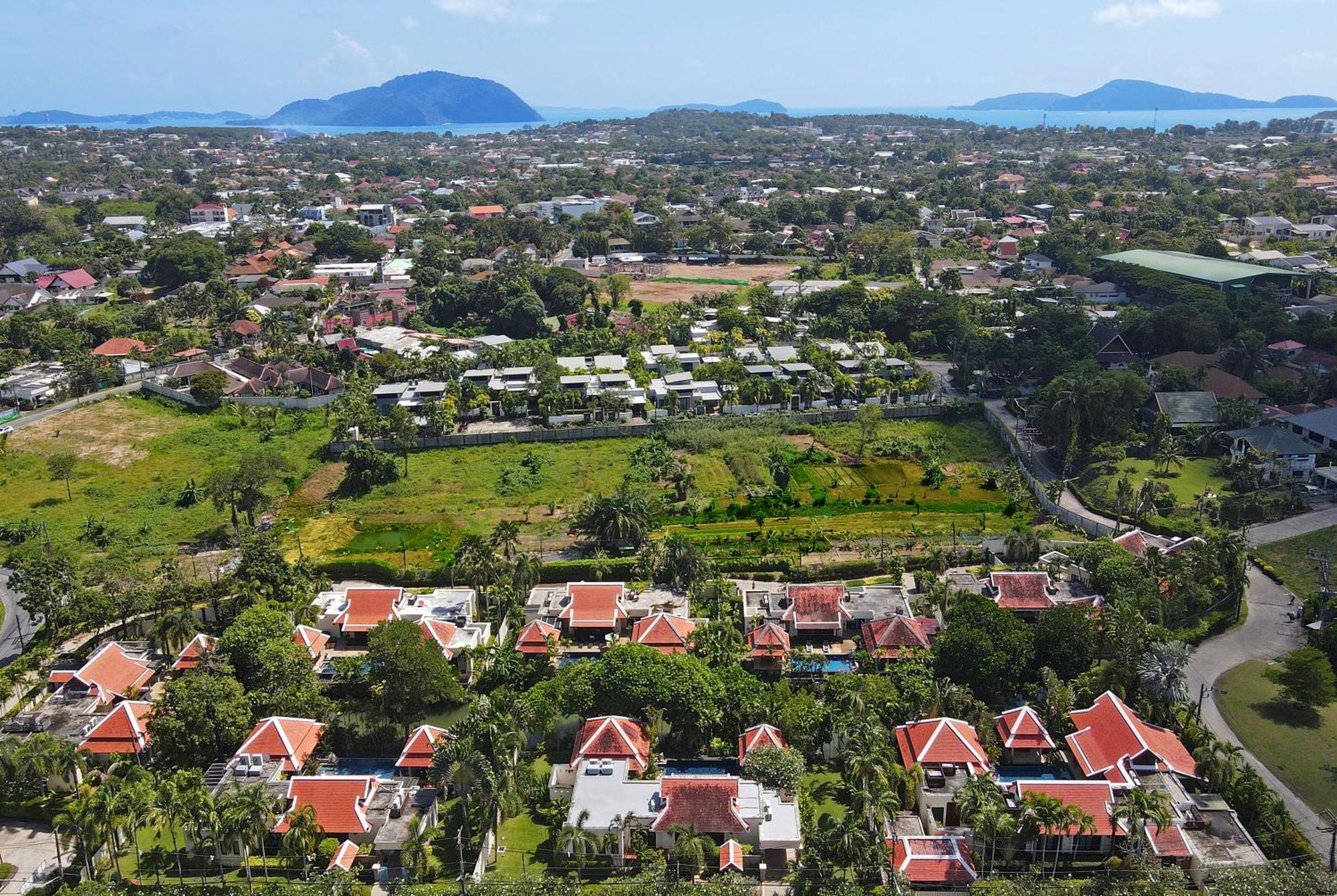 Tropical Living At 3br Pool Bianca, Baan Bua Luxury Estate, Nai Harn * Rawai