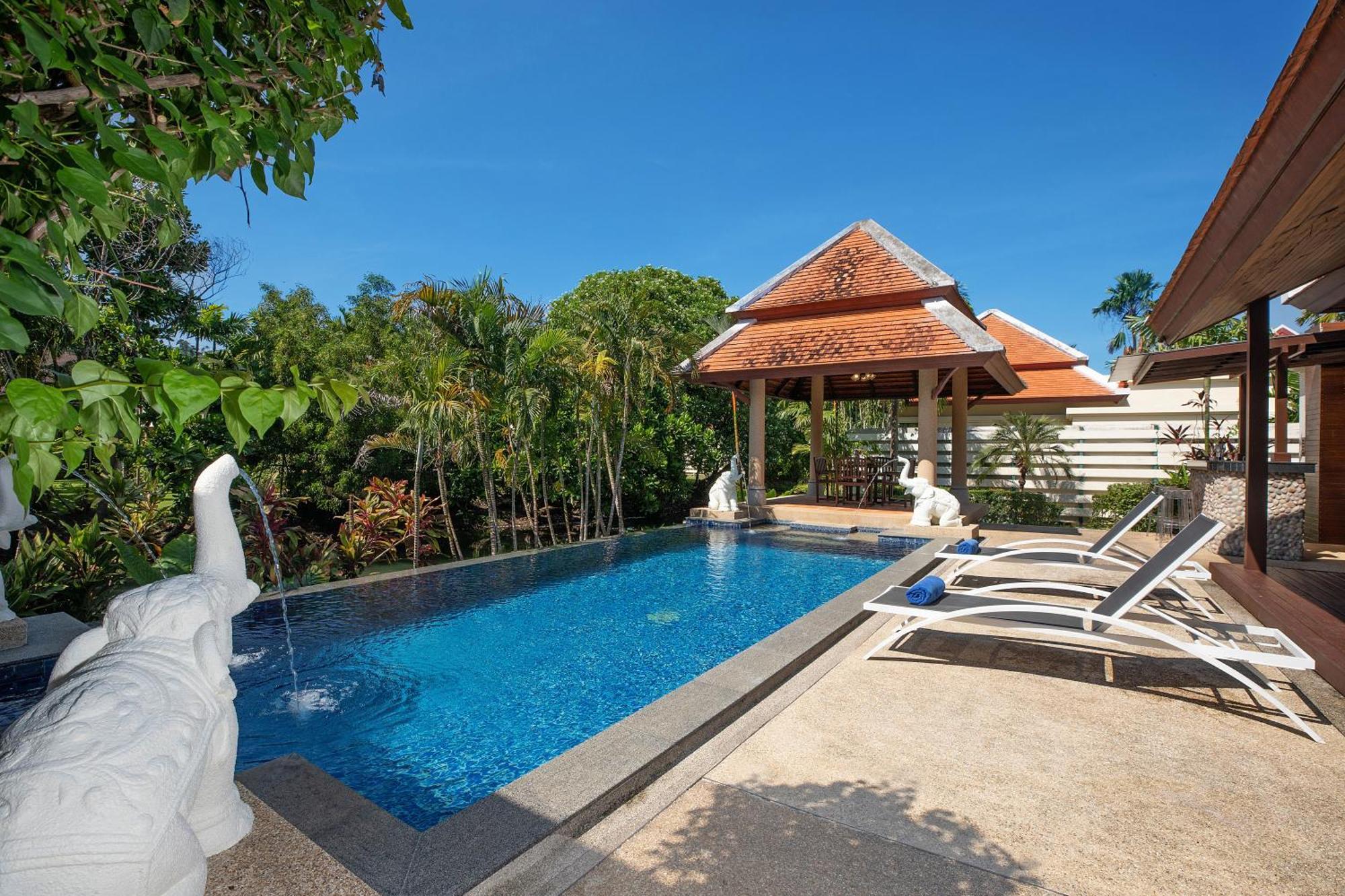 Villa Tropical Living At 3br Pool Bianca, Baan Bua Luxury Estate, Nai Harn *
