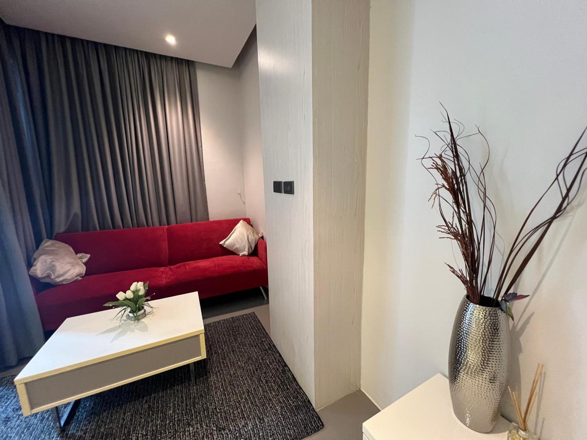 Naiharn Relife By Nataly Apartment *