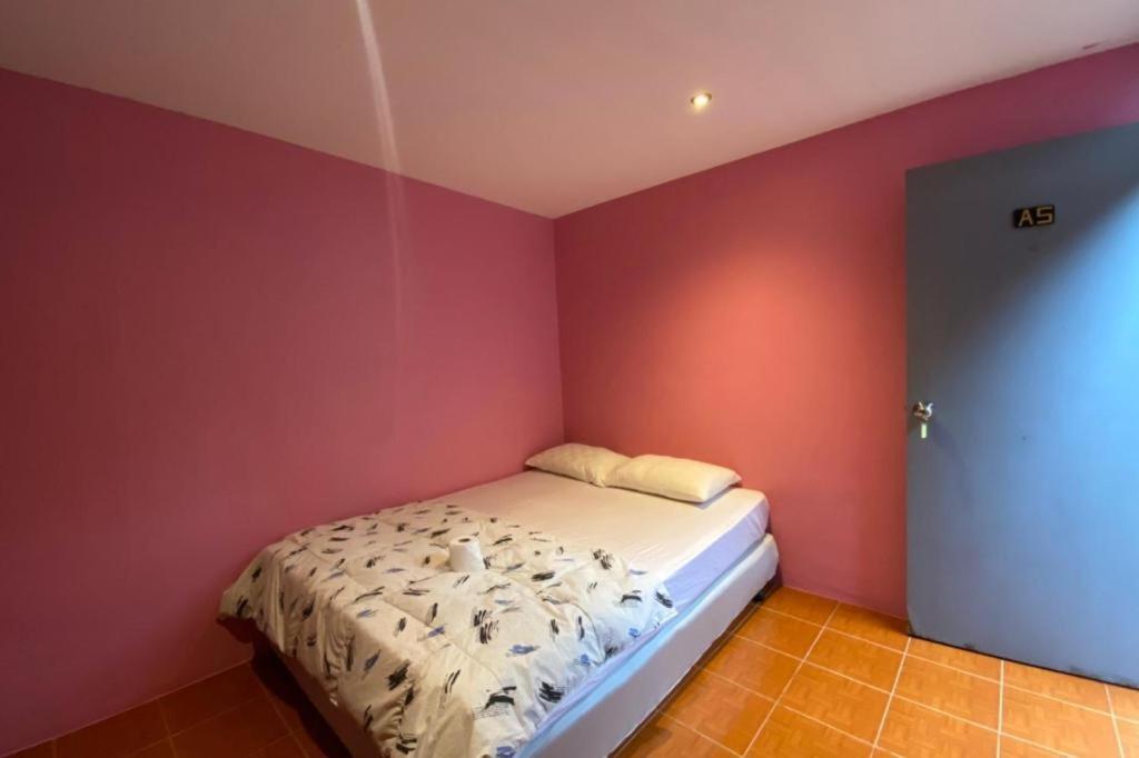 Hotel Oyo 1163 Eden 2*
