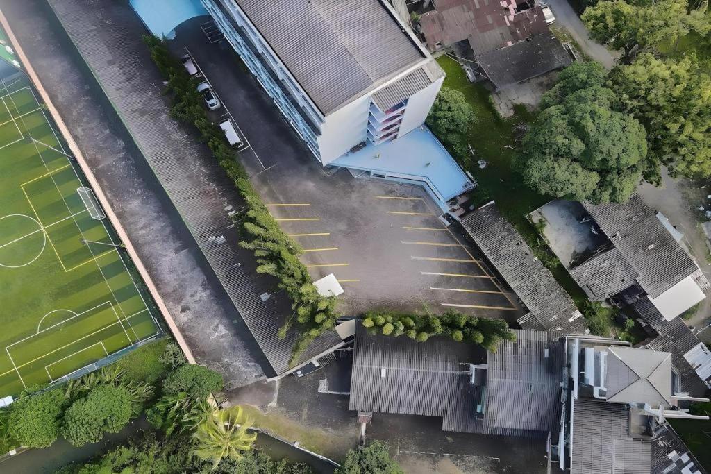 Nora Bukit Patong
