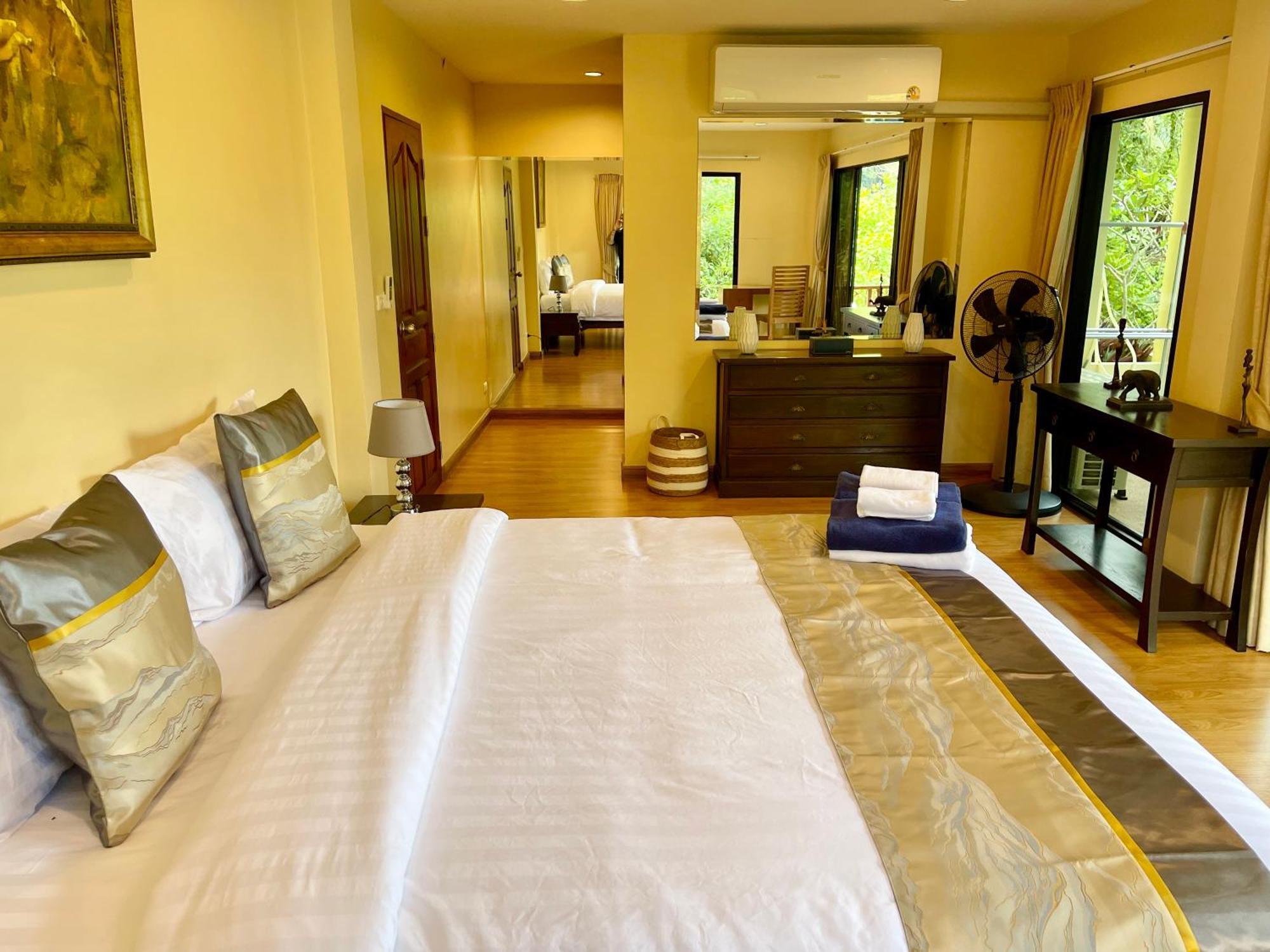 Kata Sunset - 3br Private Pool - Seaview *