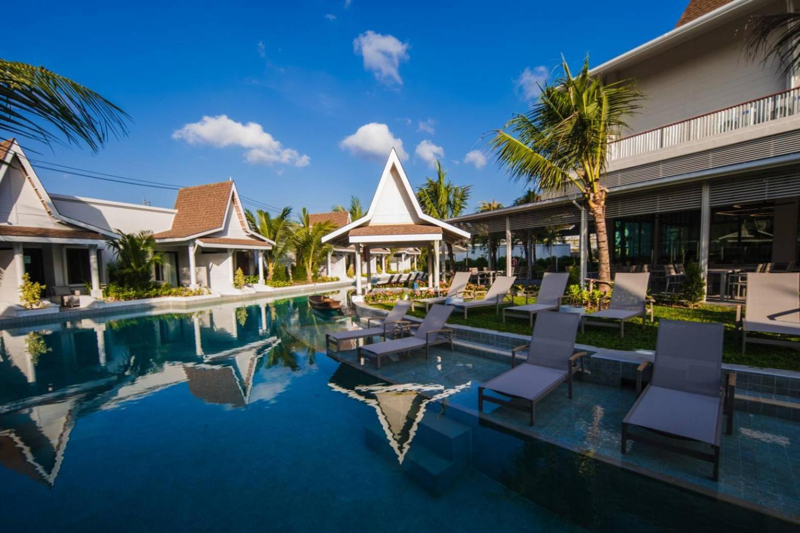 Lalynn & Villas, Phuket Hotel Ujong Salang