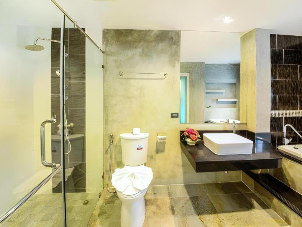 Tanawan Phuket 3*