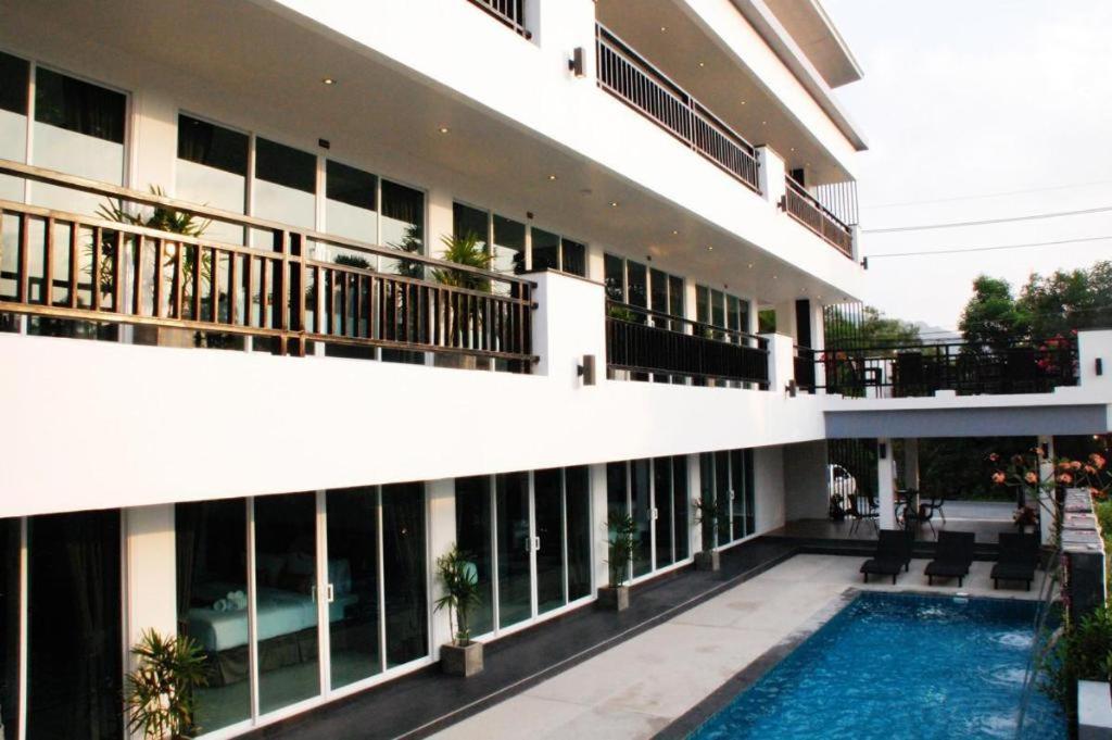 Amin 3* Patong