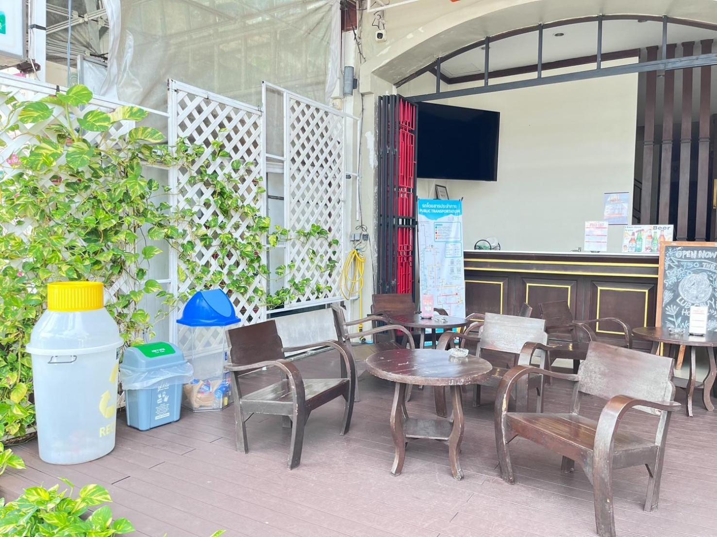 Hostel Lub Sbuy Phuket
