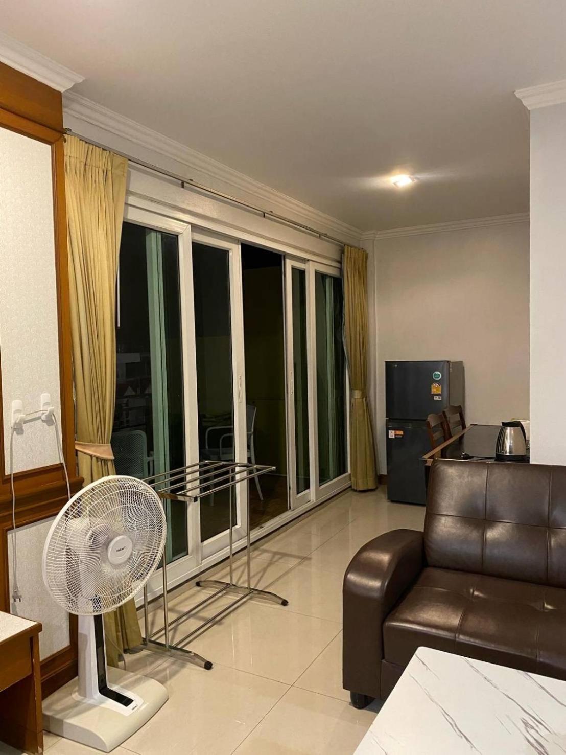 Sukcheewa Phuket Hotel
