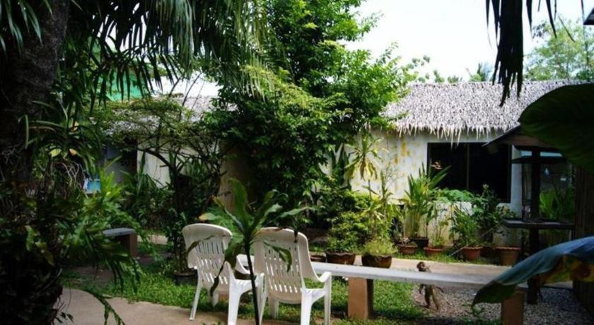 Oyo 1163 Eden 2* Phuket