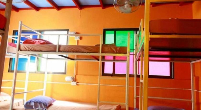 Oyo 586 I Albergue *