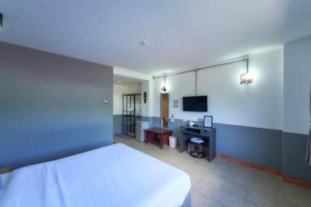 Nora Bukit Hotel
